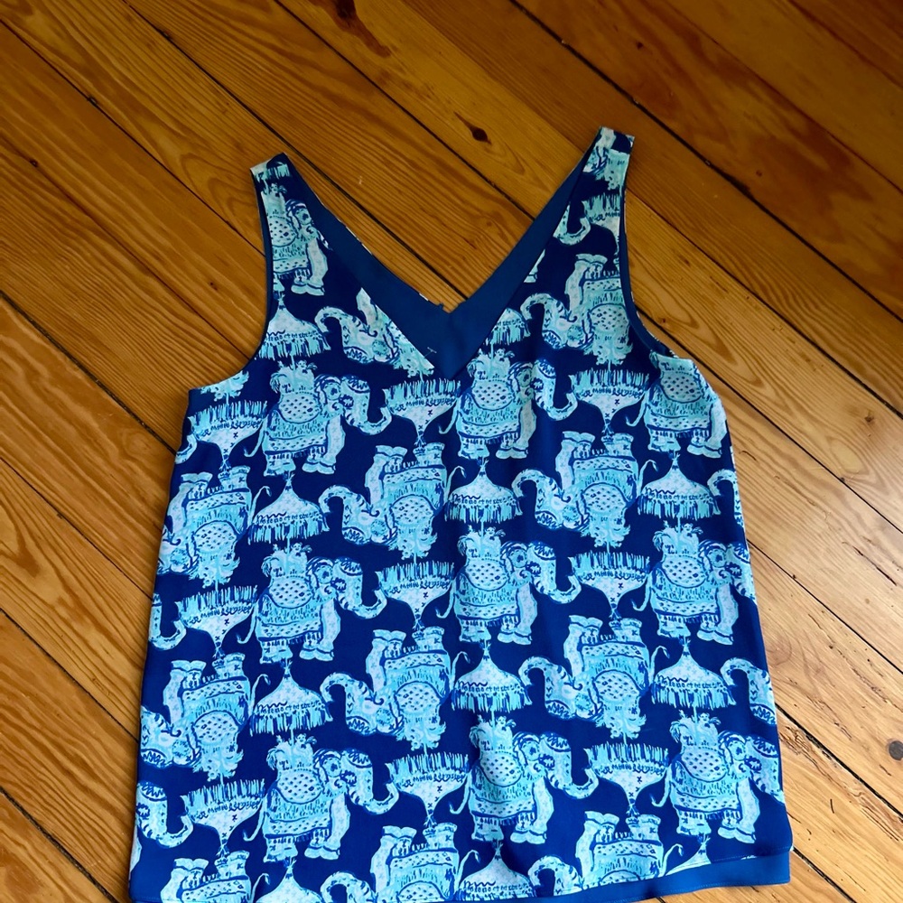 Lilly Pulitzer Reversible Florin Elephant Print V-Neck Sleeveless Top